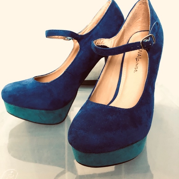 Pleaser Platform Heels 7 1/2 Suede like, EUC - Picture 4 of 5